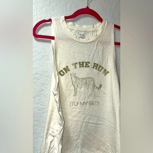 Aerie "On The Run (To My Bed) Muscle Tank - Picture 4 of 8